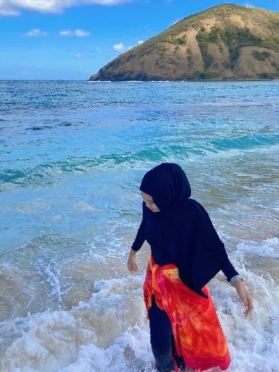 Pantai Mawun Lombok Tengah NTB в июле — фото погоды (2026-07-16)
