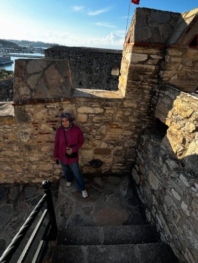 Çeşme Kale ve Müzesi в феврале — фото погоды (2026-02-08)