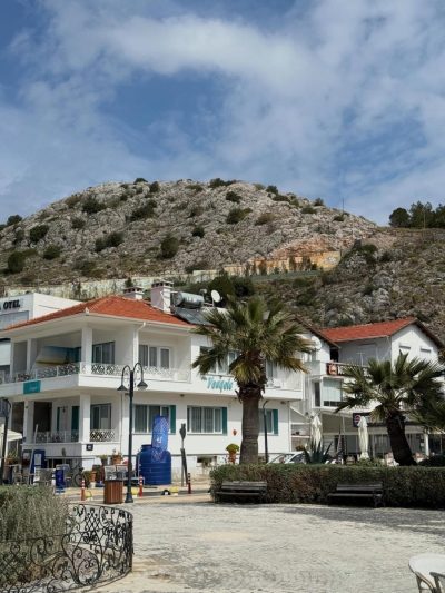 Çeşme Kale ve Müzesi в марте — фото погоды (2026-03-24)