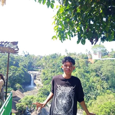 Tegenungan Waterfall в июле — фото погоды (2026-07-12)