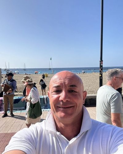Playa De Las Vistas Beach, Los Cristianos в феврале — фото погоды (2026-02-25)