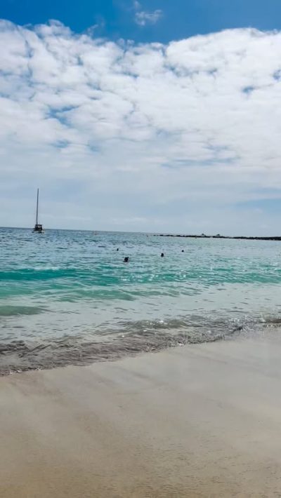 Playa De Las Vistas Beach, Los Cristianos в мае — фото погоды (2026-05-21)