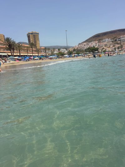 Playa De Las Vistas Beach, Los Cristianos в июле — фото погоды (2026-07-15)