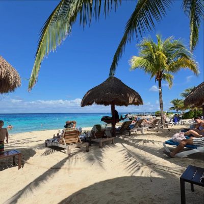 Bucannos Beach Club в декабре — фото погоды (2025-12-28)