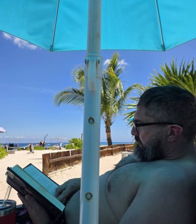 Bucannos Beach Club в апреле — фото погоды (2026-04-30)