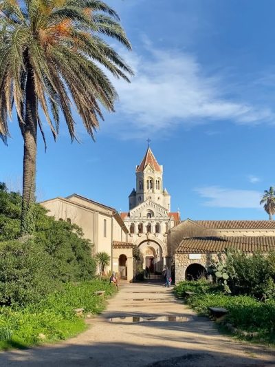 Île Saint-Honorat в феврале — фото погоды (2026-02-12)