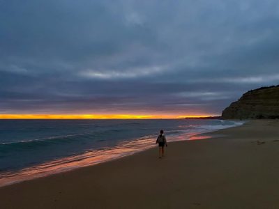 Praia Do Porto De Mós в октябре — фото погоды (2025-10-26)