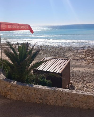 Praia Do Porto De Mós в феврале — фото погоды (2026-02-21)