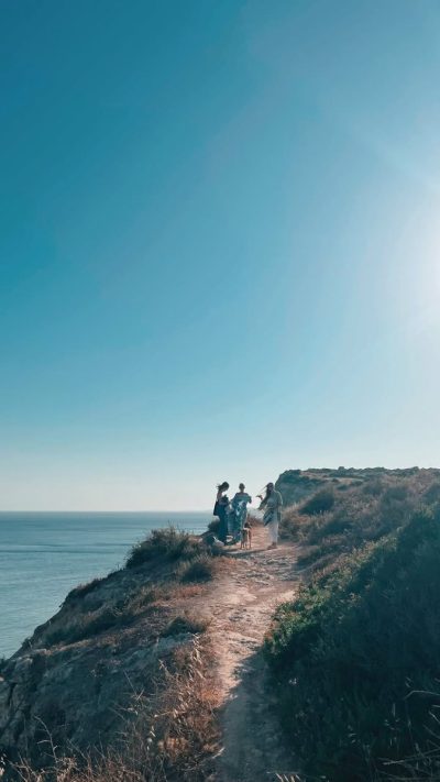 Praia Do Porto De Mós в июне — фото погоды (2026-06-17)