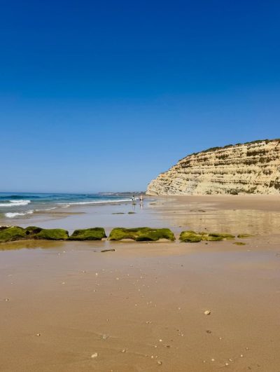 Praia Do Porto De Mós в июне — фото погоды (2026-06-18)