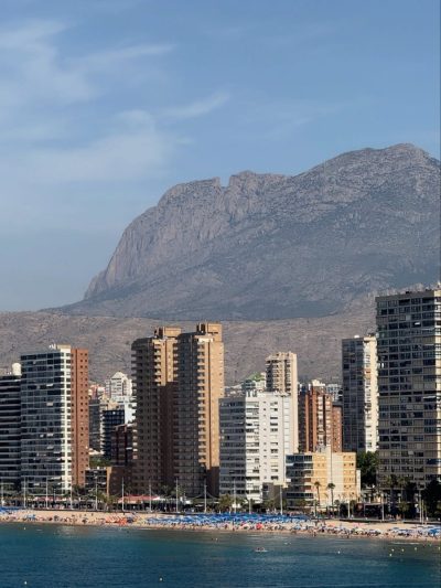 Cala Tío Ximo (Benidorm) в июне — фото погоды (2026-06-28)