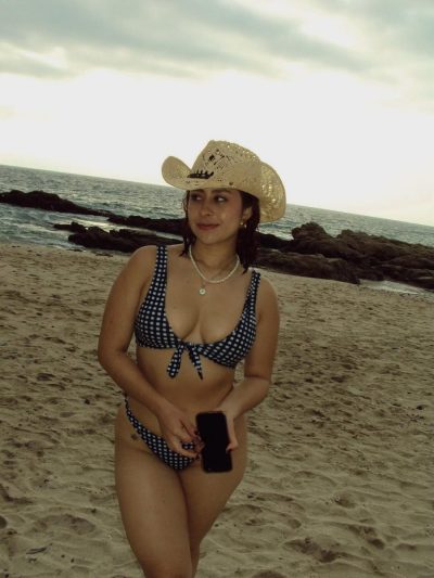 Playa Conchas Chinas в январе — фото погоды (2026-01-20)