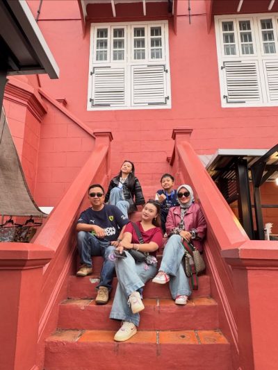 馬六甲紅屋廣場(Rumah Merah Melaka) в январе — фото погоды (2026-01-12)