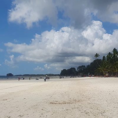 Sultan Sand, Zanzibar в августе — фото погоды (2025-08-22)