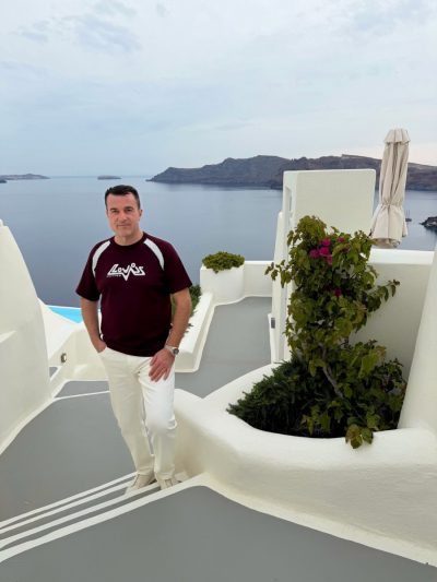Katikies Hotel Santorini Greece — фото погоды в мае (2026-05-08)