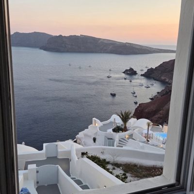 Katikies Hotel Santorini Greece — фото погоды в мае (2026-05-20)