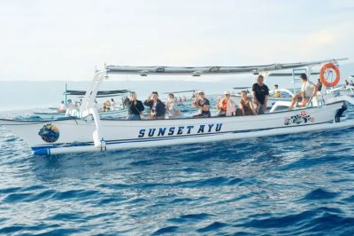 Lovina Dolphin & Snorkeling в марте — фото погоды (2026-03-30)