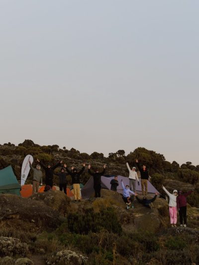 Uhuru Peak, Summit of Mt. Kilimanjaro (5,895 AMSL) в июле — фото погоды (2026-07-20)