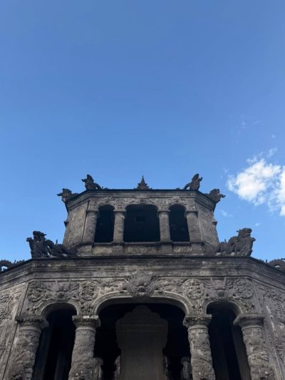 Tomb of Khải Định в марте — фото погоды (2026-03-02)
