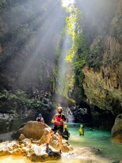 Kawasan Falls Cebu Canyoneering Adventure в январе — фото погоды (2026-01-22)