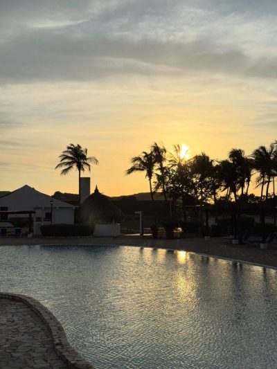 Costa Caribe Beach Hotel — фото погоды в апреле (2026-04-27)