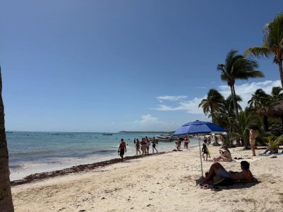 Playa Akumal Riviera Maya в марте — фото погоды (2026-03-05)
