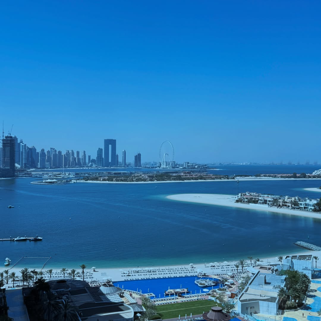 Погода в Dukes The Palm Dubai Hotel