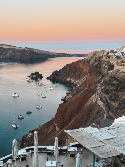 Canaves Oia Suites Santorini — фото погоды в октябре (2025-10-18)