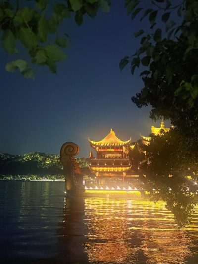 The WestLake（西子湖） в сентябре — фото погоды (2025-09-27)