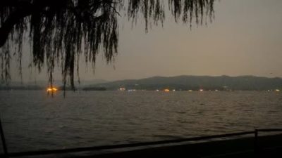 The WestLake（西子湖） в октябре — фото погоды (2025-10-14)