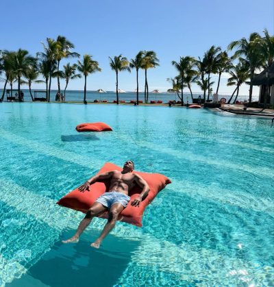 Dinarobin Beachcomber Golf Resort & Spa — фото погоды в июне (2026-06-17)