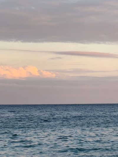 Platja De Sa Boadella в октябре — фото погоды (2025-10-16)