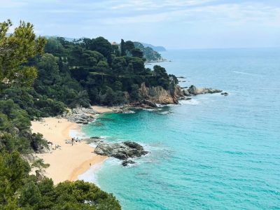 Platja De Sa Boadella в мае — фото погоды (2026-05-02)