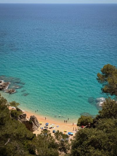 Platja De Sa Boadella в июне — фото погоды (2026-06-11)