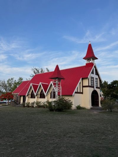 Notre-Dame Auxiliatrice De Cap Malhheureux в апреле — фото погоды (2026-04-08)