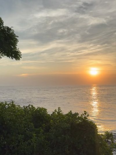 Blue Lagoon Nusa Ceningan в апреле — фото погоды (2026-04-26)