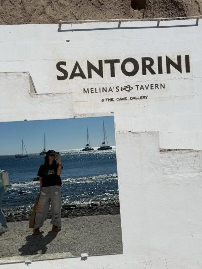 Red Sand Beach, Santorini в октябре — фото погоды (2025-10-16)