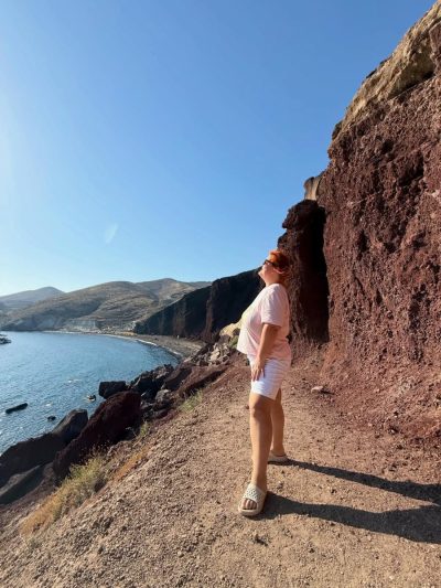 Red Sand Beach, Santorini в июле — фото погоды (2026-07-08)