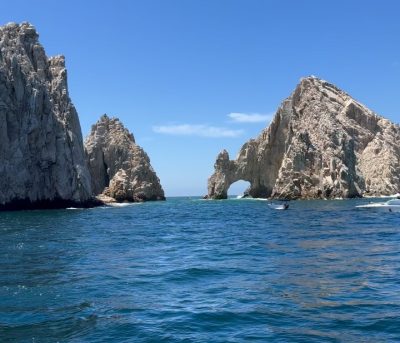 The Arch Cabo San Lucas в апреле — фото погоды (2026-04-10)
