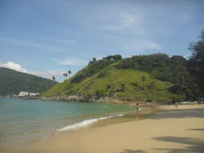 Ya-Nui Beach Phuket в июне — фото погоды (2026-06-08)