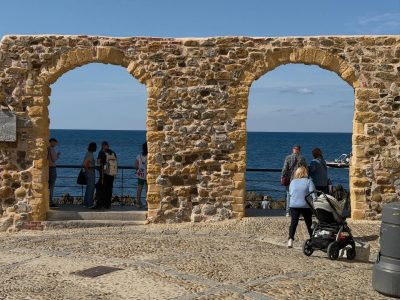 Cefalu Beach в октябре — фото погоды (2025-10-11)