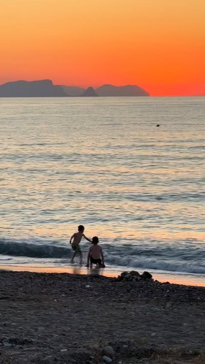 Cefalu Beach в феврале — фото погоды (2026-02-06)