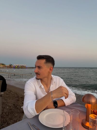 Omi Beach в июле — фото погоды (2026-07-19)