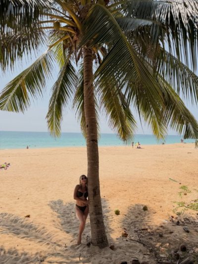 Surin Beach, Phuket Thailand в июне — фото погоды (2026-06-11)