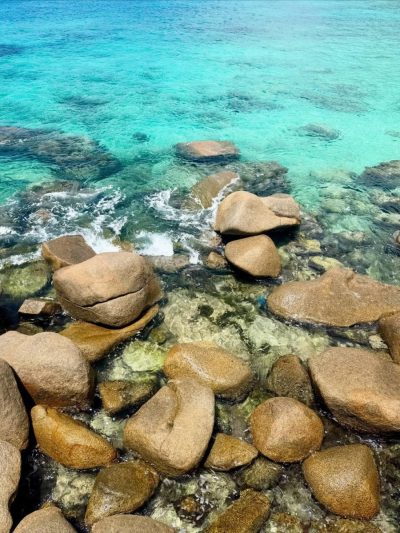 Petite Anse Beach, Anse Soleil в декабре — фото погоды (2025-12-30)