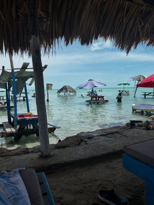 Погода в Ambergris Caye, Belize