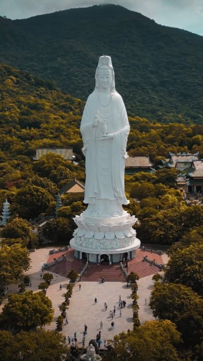 Lady Buddha в июле — фото погоды (2026-07-19)