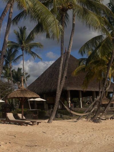 Balaclava Bay, Mauritius в октябре — фото погоды (2025-10-16)