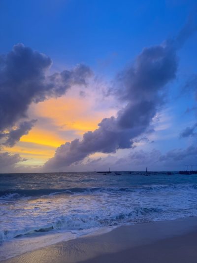 Jimbaran Beach Seafood (Jln. Pantai Kedonganan, Jimbaran) в июне — фото погоды (2026-06-20)