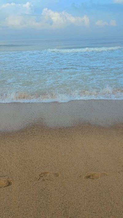 Candolim Beach, Goa, India (Escrivao Vaddo) в сентябре — фото погоды (2025-09-24)